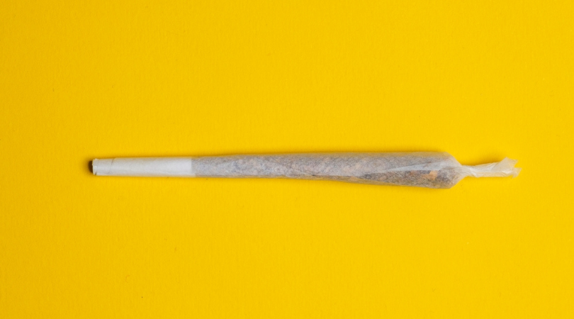 How To Smoke A Joint Without Rolling Papers
