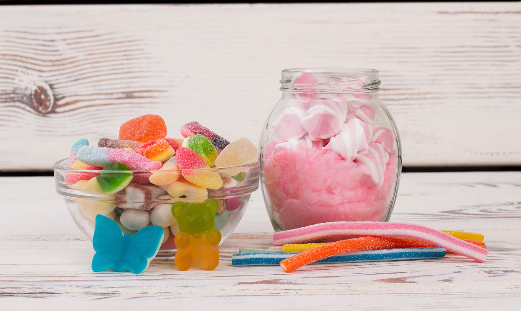 Sativa edibles for sale at Low Price Bud weed dispensary for mail order marijuana and edibles online in Canada. Edible THC.