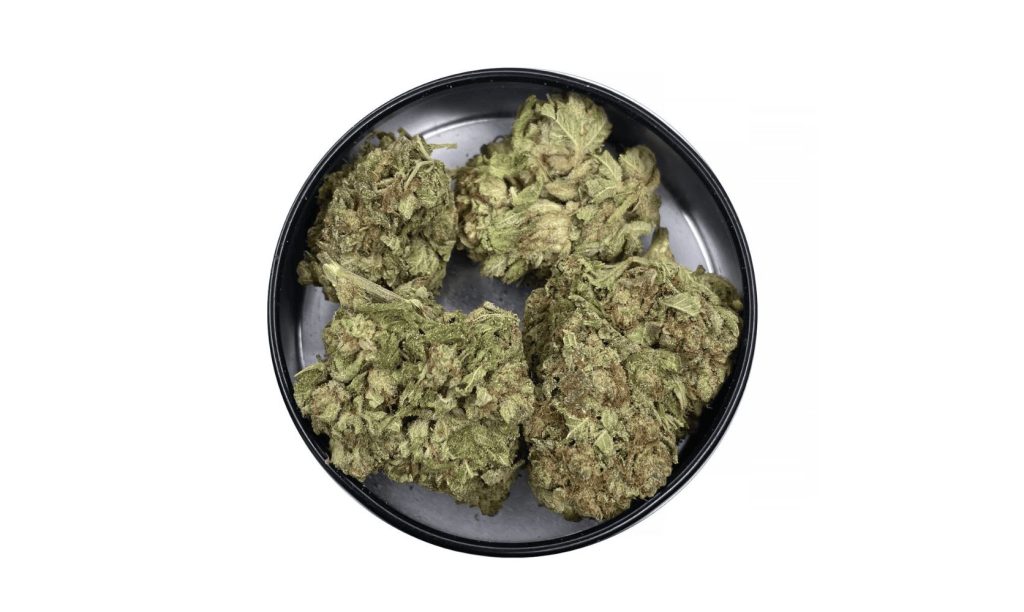 Experience the joy of Pineapple Express Strain! Order easily from LowPriceBbud, your go-to online dispensary. Special deals & top-quality await. 