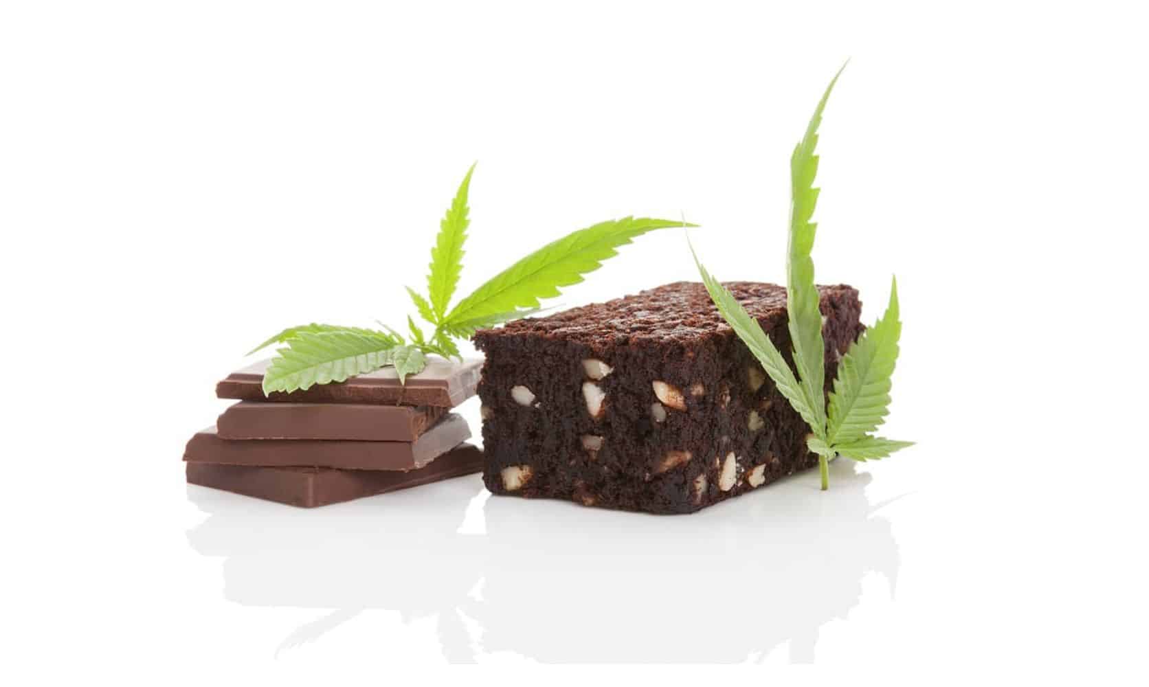 Discover the benefits of pot chocolate bars, a tasty & discreet way to enjoy cannabis & learn about tips & tricks for getting the best edibles online.