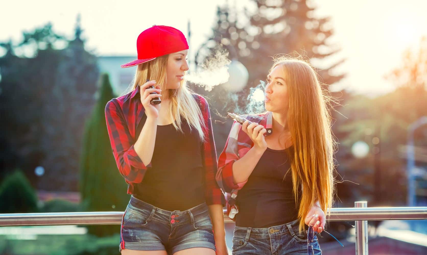 Discover the best disposable vapes in Canada! Explore a wide range of flavours and brands, perfect for on-the-go vaping. Shop now!