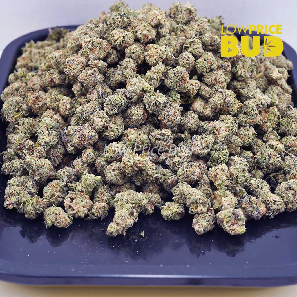 Buy Strawberry Bomb (AAAA) – Popcorn Nugs online Canada
