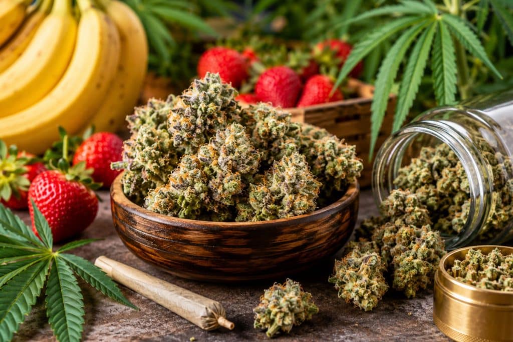 Strawberry Banana Strain A Sweet and Fruity Cannabis Favorite 🍓🍌